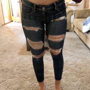 American eagle low rise ripped skinny jeans
